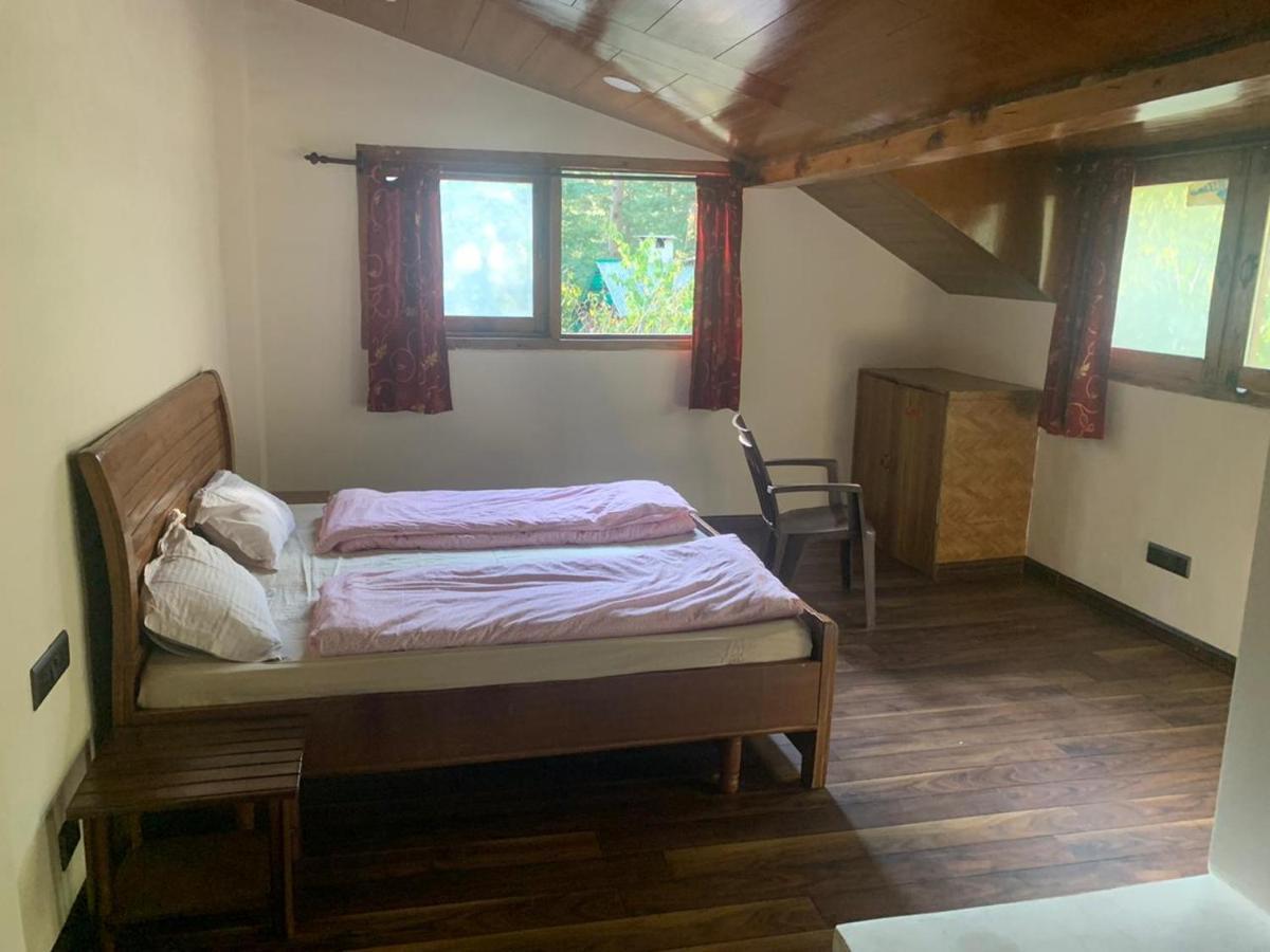 The Alpine Guest House Kasol Exterior photo